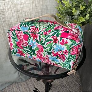 NWT Lilly Pulitzer Makeup Travel Bag Josee Bag